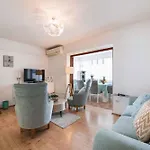 In 39424 Daire Crikvenica