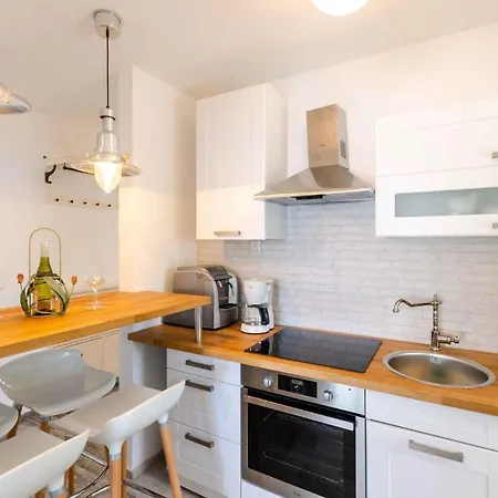 Apartman In 39424